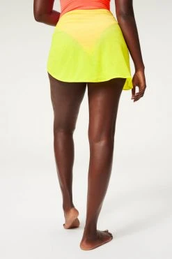 GOOD AMERICAN LEG DAZE SARONG | LEMON LIME001