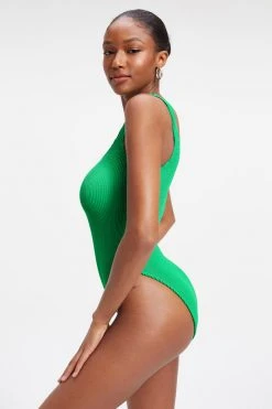 GOOD AMERICAN ALWAYS FITS HOT SHOULDER ONE-PIECE | SUMMER GREEN002 One-Pieces