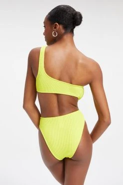 GOOD AMERICAN ALWAYS FITS ONE SHOULDER TOP | ELECTRIC YELLOW001