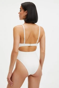 GOOD AMERICAN GOOD COMPRESSION SHOWOFF ONE-PIECE | IVORY001 One-Pieces