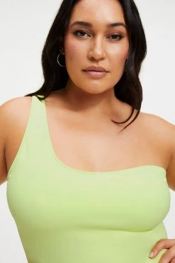 GOOD AMERICAN One-Pieces GOOD COMPRESSION HOT SHOULDER ONE-PIECE | KEY LIME001