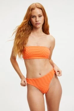 GOOD AMERICAN JACQUARD BETTER BAND TOP | ORANGE CREAM001