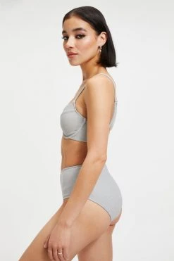 GOOD AMERICAN SPARKLE DEMI TOP | SILVER001