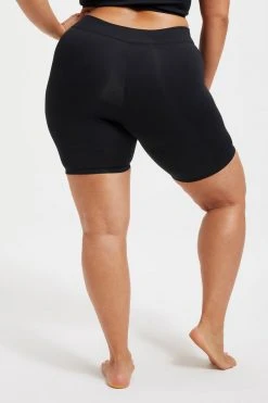 GOOD AMERICAN Bikini Bottoms GOOD COMPRESSION SWIM SHORT | BLACK001