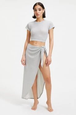 GOOD AMERICAN SPARKLE TIE SARONG | SILVER001