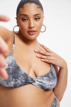 GOOD AMERICAN ALWAYS FITS TWISTED TOP | GREY TIE DYE002 Bikini Tops
