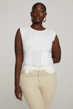 GOOD AMERICAN CORSETED TEE | WHITE001