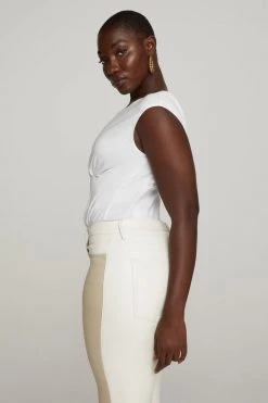 GOOD AMERICAN CORSETED TEE | WHITE001