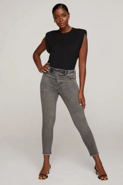 GOOD AMERICAN STRONG SHOULDER TANK | BLACK001