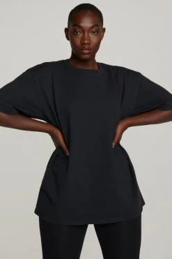 GOOD AMERICAN Terry Essentials ESSENTIAL OVERSIZE TEE | BLACK001