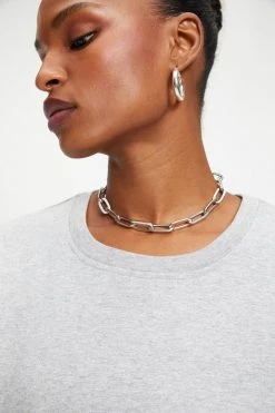 GOOD AMERICAN ESSENTIAL BOYFRIEND CREW TEE | HEATHER GREY001 Tees & Tops