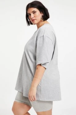 GOOD AMERICAN ESSENTIAL BOYFRIEND CREW TEE | HEATHER GREY001 Tees & Tops