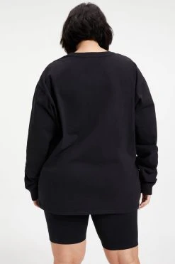 GOOD AMERICAN Tees & Tops ESSENTIAL LONG SLEEVE CREW TEE | BLACK001