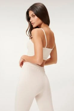 GOOD AMERICAN Tees & Tops ESSENTIAL STRAPPY CROP TANK | BONE001