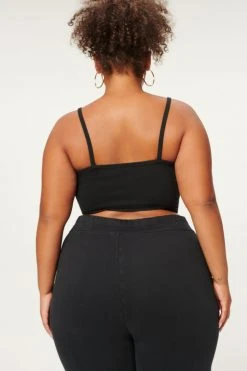 GOOD AMERICAN ESSENTIAL STRAPPY CROP TANK | BLACK001