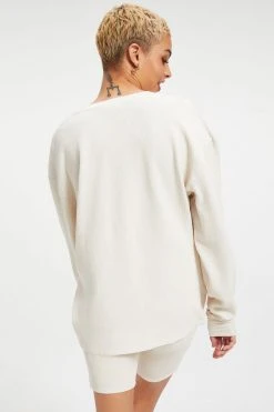 GOOD AMERICAN THERMAL BOYFRIEND HENLEY | BONE001 Sweats