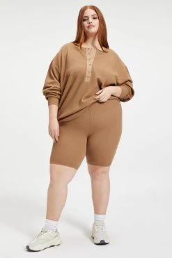 GOOD AMERICAN THERMAL BOYFRIEND HENLEY | PUTTY001 Sweats