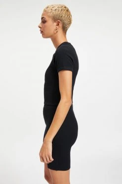 GOOD AMERICAN Tees & Tops THERMAL CROPPED TEE | BLACK001