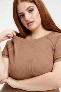 GOOD AMERICAN THERMAL CROPPED TEE | PUTTY001 Tees & Tops