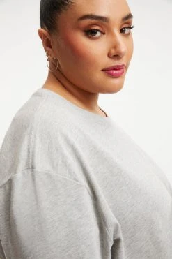 GOOD AMERICAN CROPPED LONG SLEEVED TEE | HEATHER GREY001 Tees & Tops