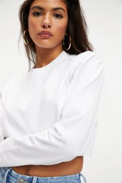 GOOD AMERICAN CROPPED LONG SLEEVED TEE | WHITE001
