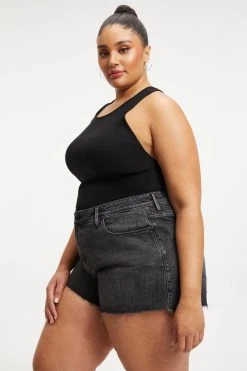 GOOD AMERICAN ASYMMETRICAL OPEN BACK TEE | BLACK001 Tops