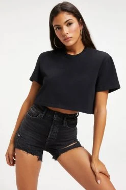 GOOD AMERICAN CROPPED TEE | BLACK001 Tees & Tops