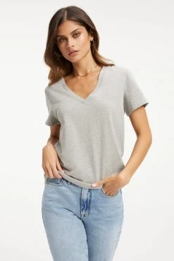 Brand new 🥰 GOOD AMERICAN CLASSIC V-NECK | HEATHER GREY001 ✨ 13 GOOD AMERICAN CLASSIC V-NECK | HEATHER GREY001