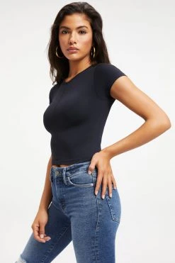 Promo ❤️ GOOD AMERICAN SO SOFT SCULPTED TEE | BLACK001 ⌛ 15 GOOD AMERICAN SO SOFT SCULPTED TEE | BLACK001