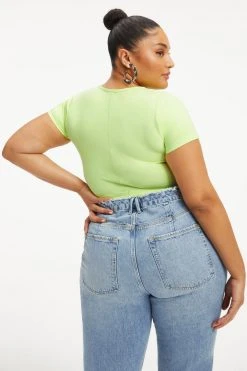 GOOD AMERICAN SO SOFT SCULPTED TEE | KEY LIME001 Tees & Tops