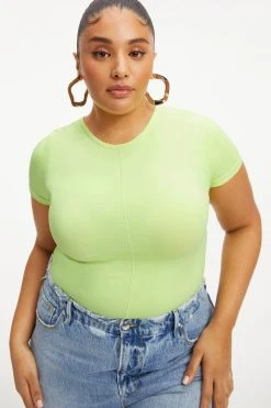 GOOD AMERICAN SO SOFT SCULPTED TEE | KEY LIME001 Tees & Tops