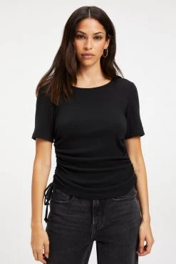 GOOD AMERICAN RUCHED TEE | BLACK001