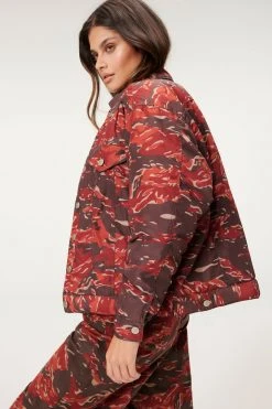 GA-SALE TRUCKER PUFFER | DESERT CAMO001 Good '90s