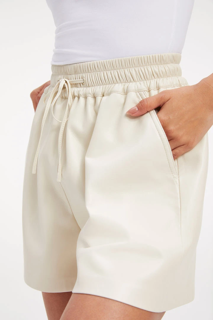 Cheap 🥰 GOOD AMERICAN Shorts & 💯 Skirts BETTER THAN LEATHER SHORT | BONE001 ⭐ 1 GOOD AMERICAN Shorts & Skirts BETTER THAN LEATHER SHORT | BONE001