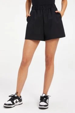 GOOD AMERICAN THE WEEKEND SHORT | BLACK001