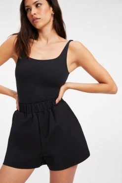 GOOD AMERICAN THE WEEKEND SHORT | BLACK001