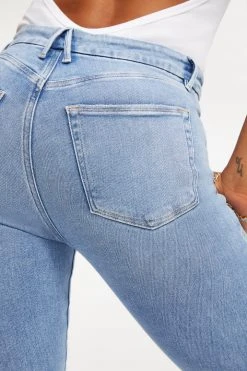 GOOD AMERICAN GOOD WAIST CROP | INDIGO138