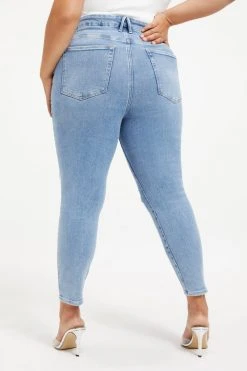 GOOD AMERICAN GOOD WAIST CROP | INDIGO138