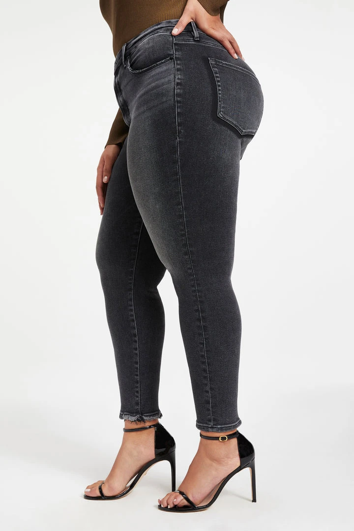 Best Pirce ๐ GOOD AMERICAN GOOD WAIST CROP W/ SHADOW POCK | BLACK263 High Waisted โจ 9 GOOD AMERICAN GOOD WAIST CROP W/ SHADOW POCK | BLACK263 High Waisted