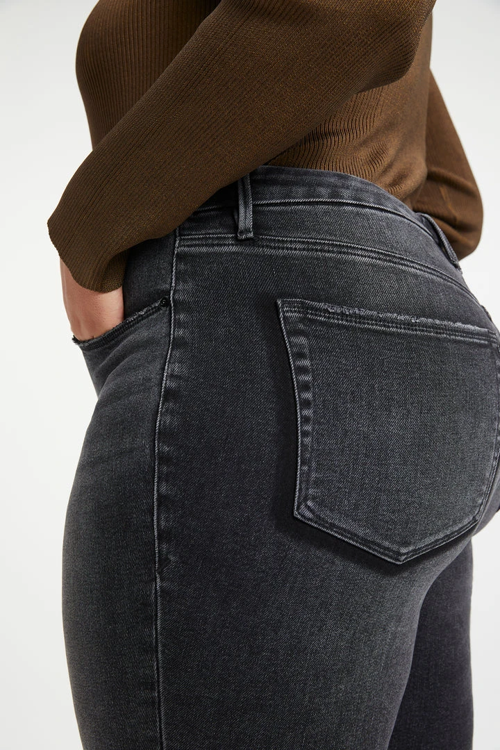 Best Pirce ๐ GOOD AMERICAN GOOD WAIST CROP W/ SHADOW POCK | BLACK263 High Waisted โจ 10 GOOD AMERICAN GOOD WAIST CROP W/ SHADOW POCK | BLACK263 High Waisted