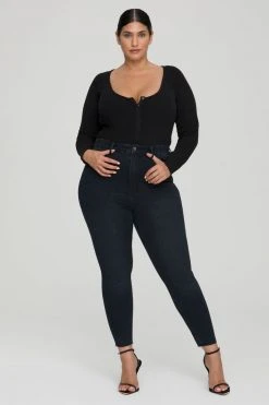 GOOD AMERICAN High Waisted GOOD WAIST CROP RAW HEM | BLUE631