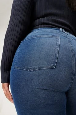 GOOD AMERICAN GOOD WAIST RAW HEM | BLUE867