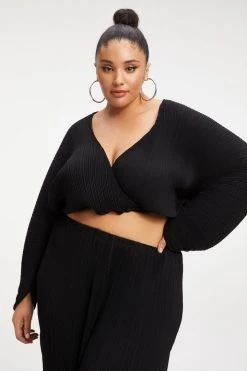GOOD AMERICAN ALWAYS FITS PLISSÉ SCULPTED TOP | BLACK001 Tops