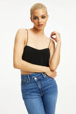 Promo 🔔 GOOD AMERICAN ALWAYS FITS PLISSÉ CROP CAMI | BLACK001 Tops 👏 10 GOOD AMERICAN ALWAYS FITS PLISSÉ CROP CAMI | BLACK001 Tops