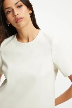 GOOD AMERICAN BETTER THAN LEATHER TEE | BONE001 Tops