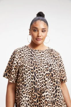 GOOD AMERICAN Tops WOVEN POCKET TEE | GOOD LEOPARD003